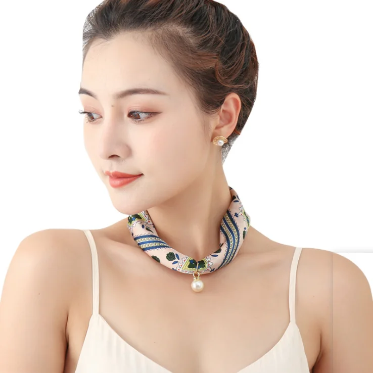 Silk Scarf Necklace Pearl Pendant Decorative Small Square Fashion Choker Collarbone Chain Magnetic Clasp Print Scarf