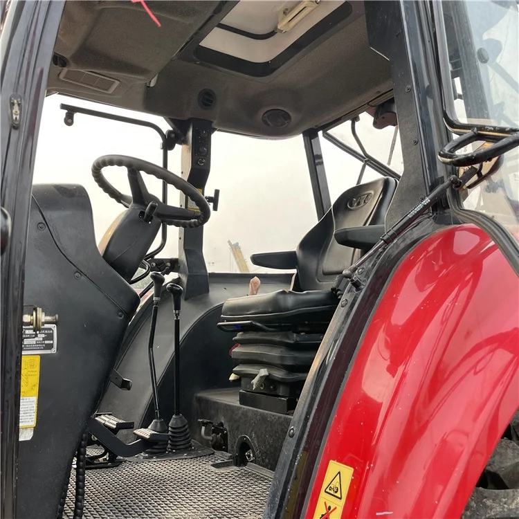 Factory supply cheapest 180hp Agricultural machinery tractor with full implements