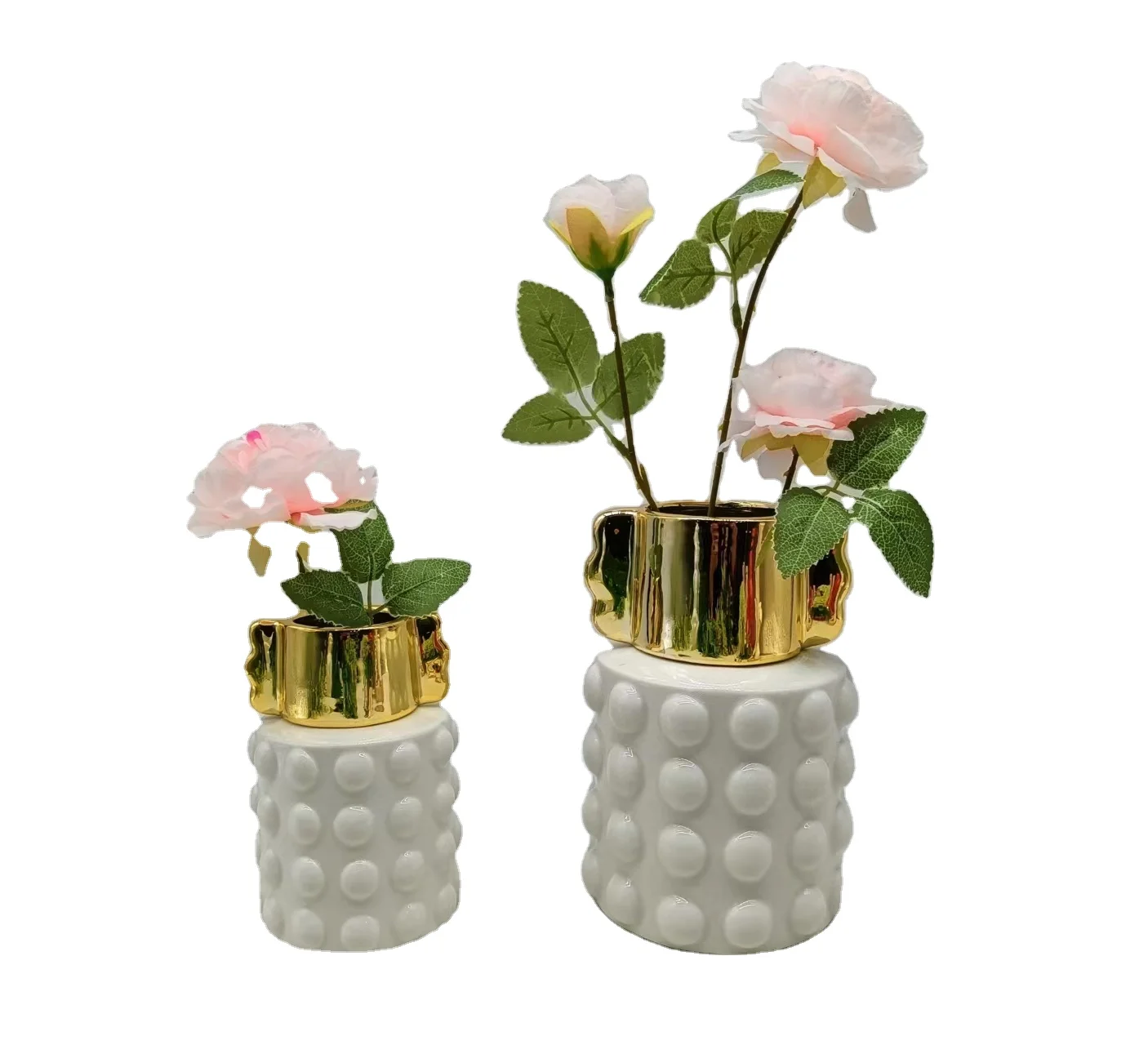 Customized European Golden Ceramic Vase With Embossed Pattern