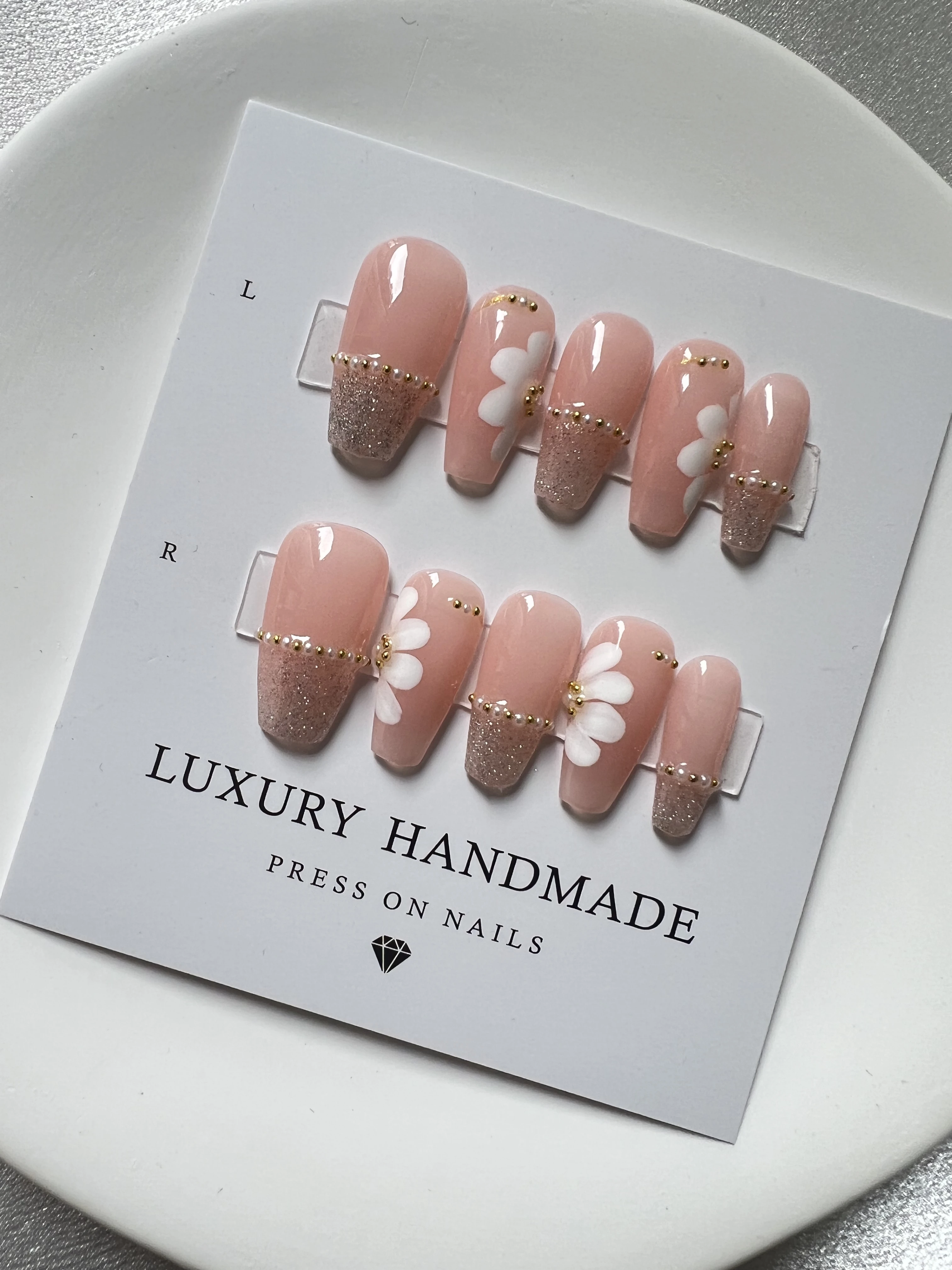 Wholesale Hand Painted Gel Acrylic Tips Beautiful Luxury Custom High Quality Handmade Press on Nails