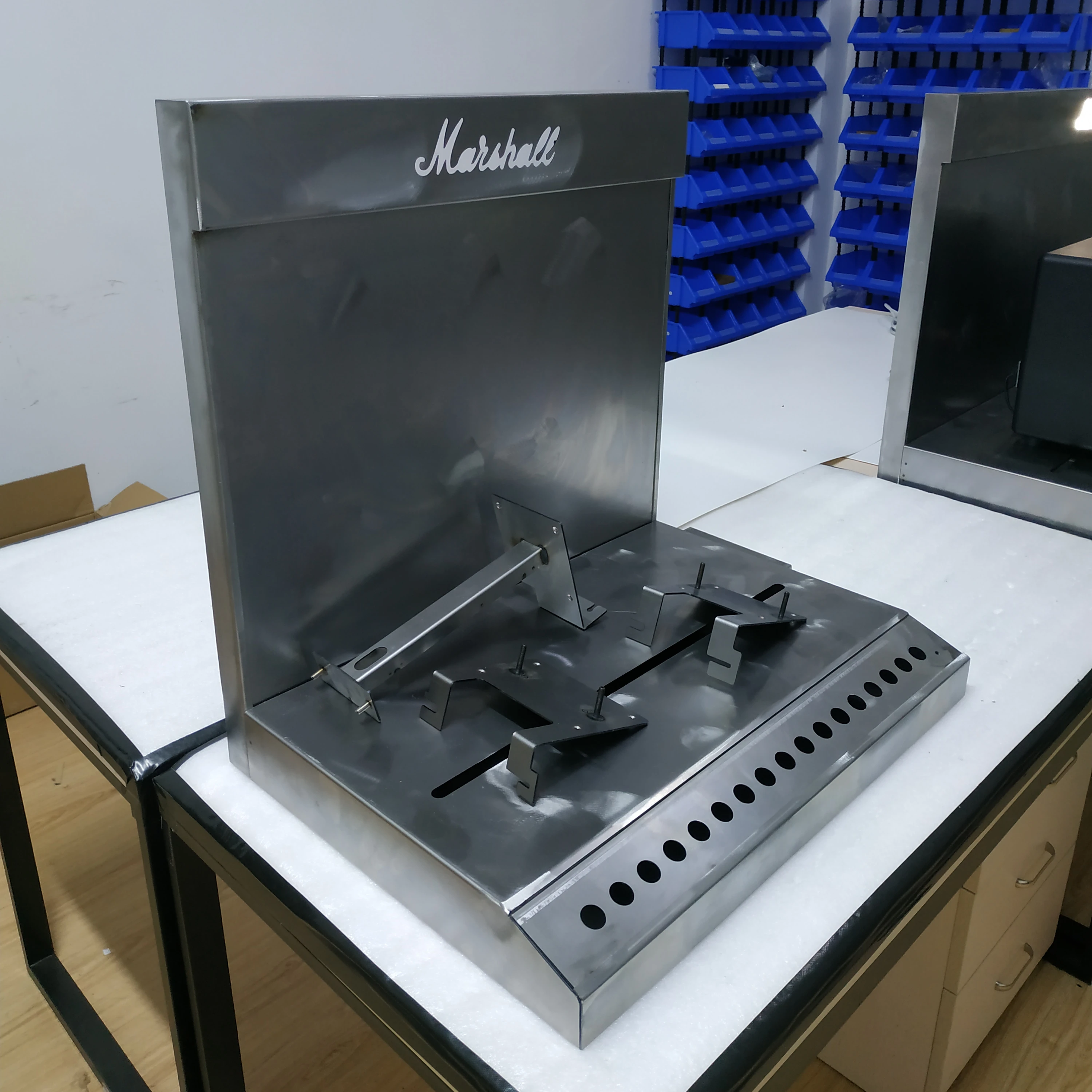 Interactive Display Fixture metal OEM store fixture advertising Interactive display