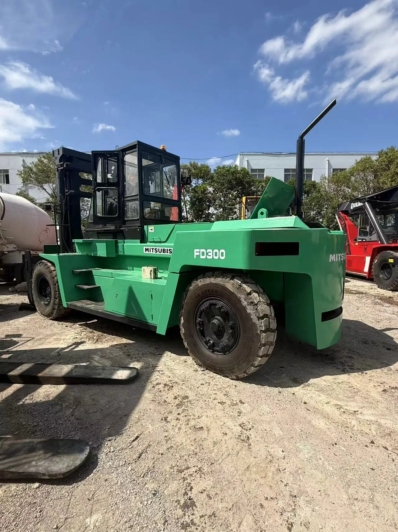 Used forklift FD300 Good performance Forklift is cheap Used forklifts are on sale