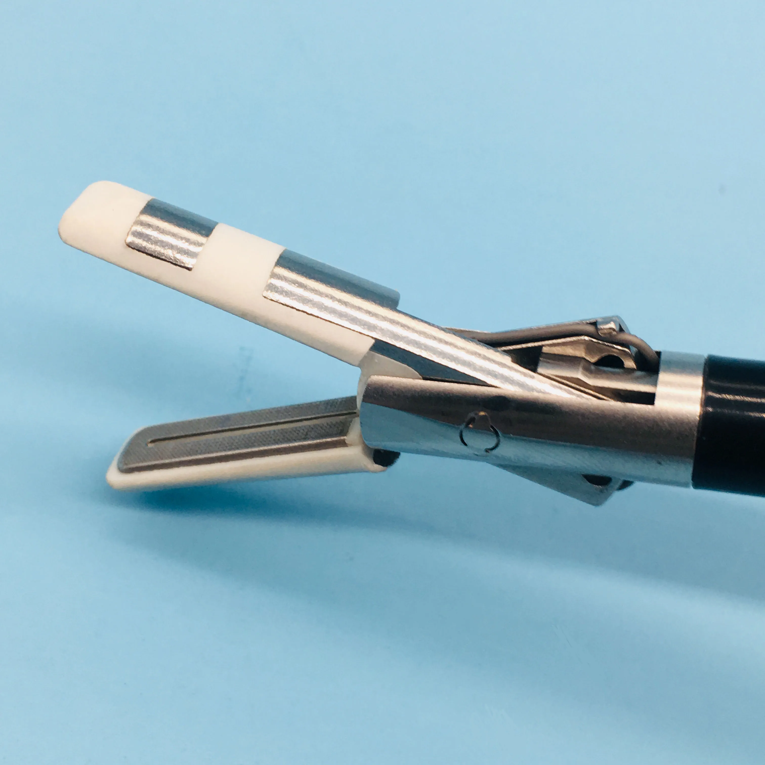 Valleylab Ligasure Instrument for laparoscopy surgery