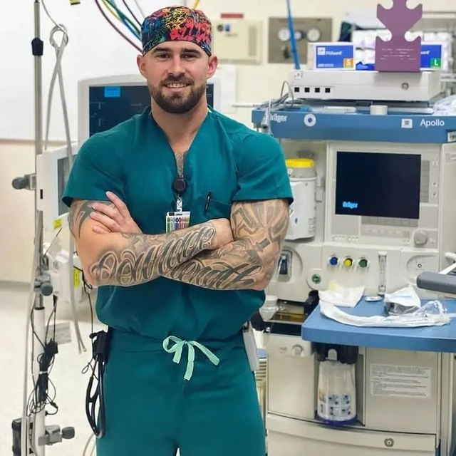 Wholesale Scrub Hunter navy Unisex Stylish Fashion Jogger Pants Modern Scrub Hospital Uniforms Sets