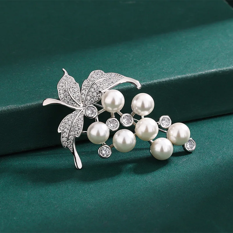 Brooch Jewelry wholesale elegant luxury zirconia diamond pearl full paved fashion brooch jewelry for party
