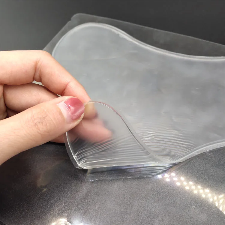 Heart Shape Waterproof Reusable Anti-wrinkle Chest Pad,Skin Care Chest Pad,Silicone Transparent Chest Pad