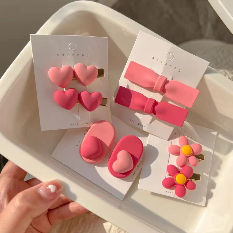 2022 hair clips wholesale summer pink small love flower side bangs clip duckbill mini hair claw clips