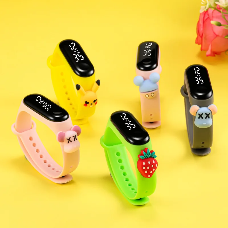 2022 Kids Wholesale Silicone Led Children Wrist Children Reminder Unique Kids Digital Watches Sport Watch\