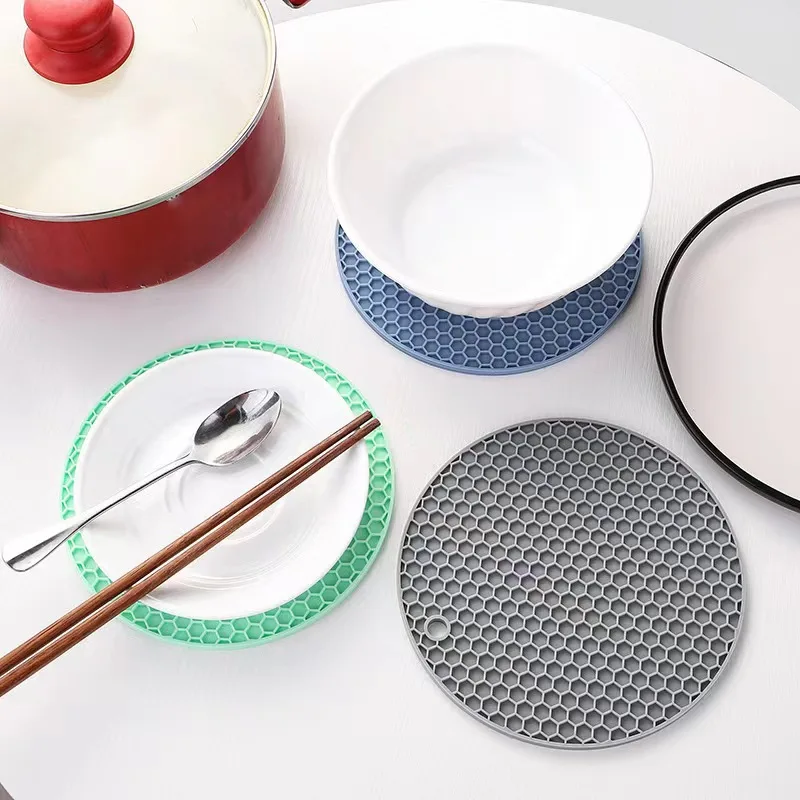 3pcs Thickened Silicone Mats 6.9-Inch for Hot Pots & Pans, Heat Resistant Table Mat, Non-Slip Hot Pads for Dishes & Cookware