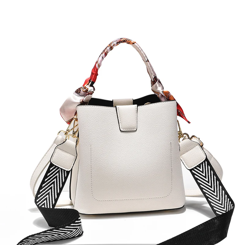 cross body  manufacturer trendy vegan pu brand girl ladies crossbody one-shoulder classic hand bags for women 13055