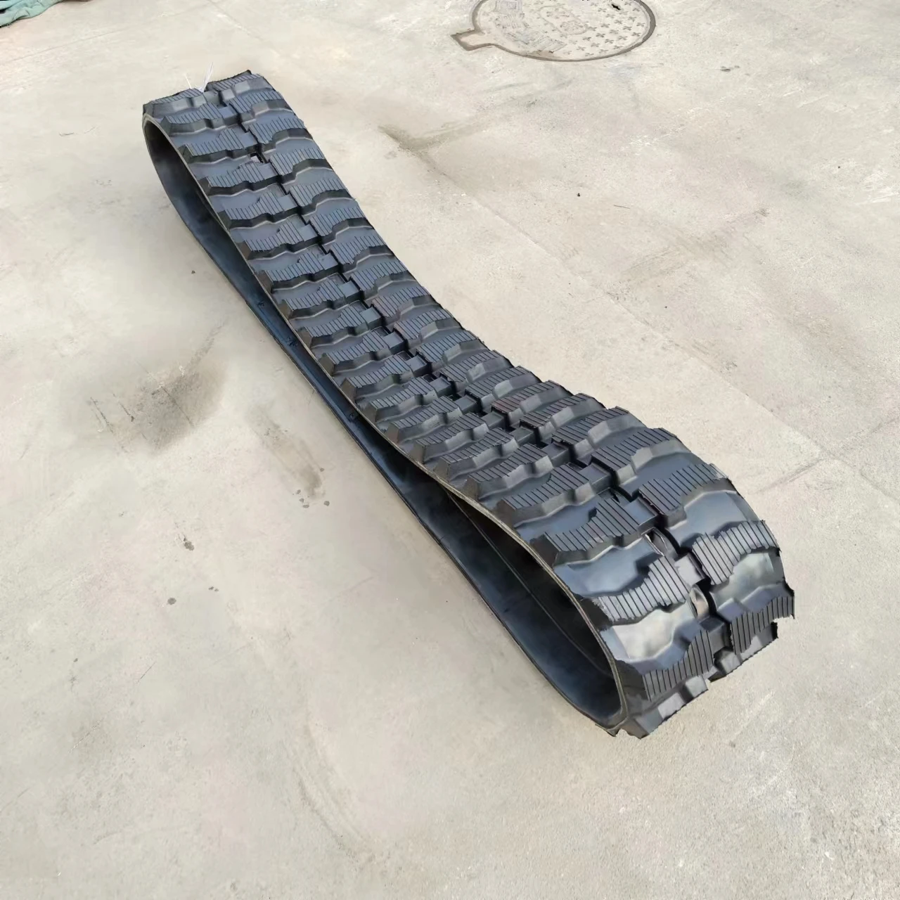 Replacement Excavator rubber track pad Harvester 320X100X42
