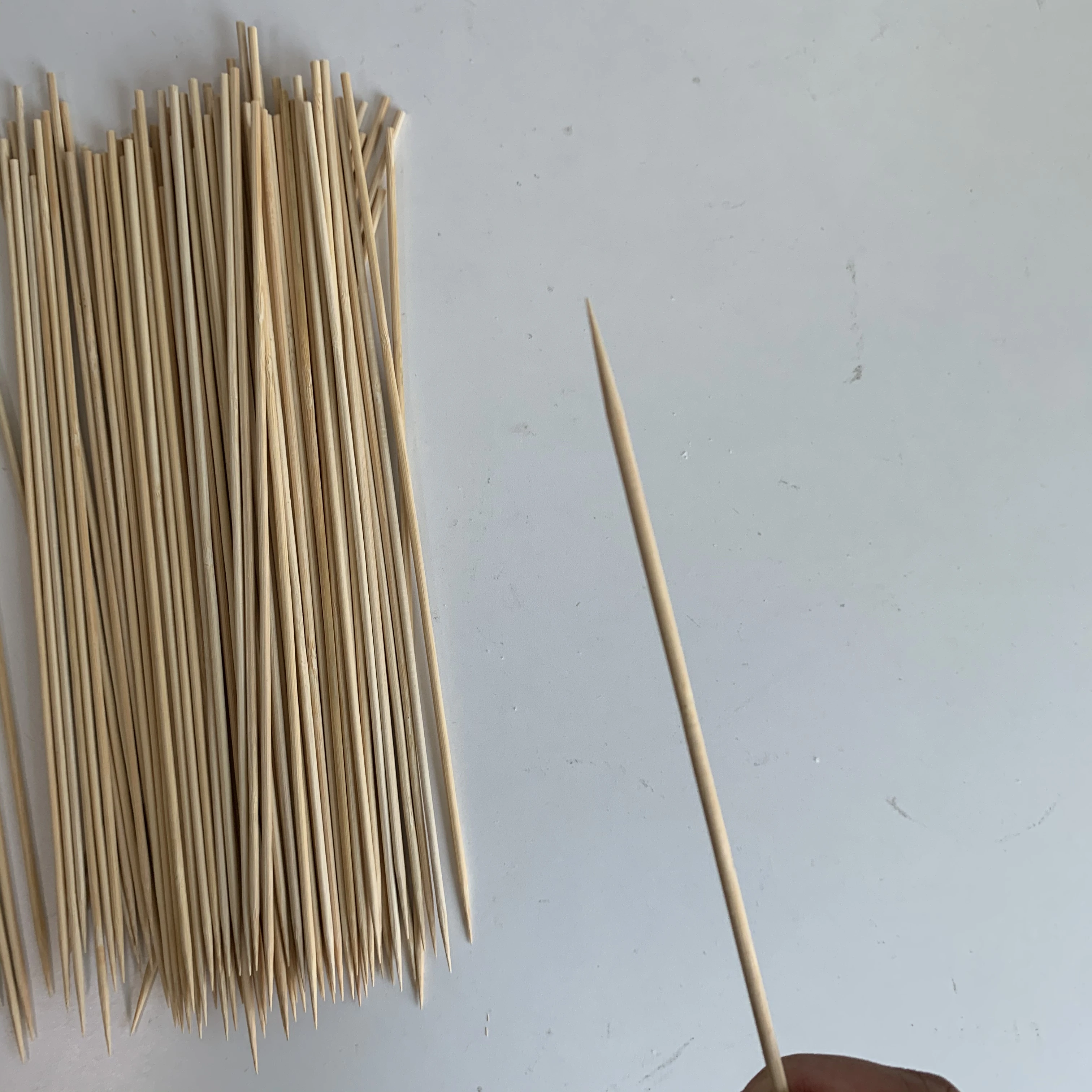 Export Quality Good Price Source Manufacturer Nature Bamboo Sticks Wholesale Bamboo Barbecue Skewers