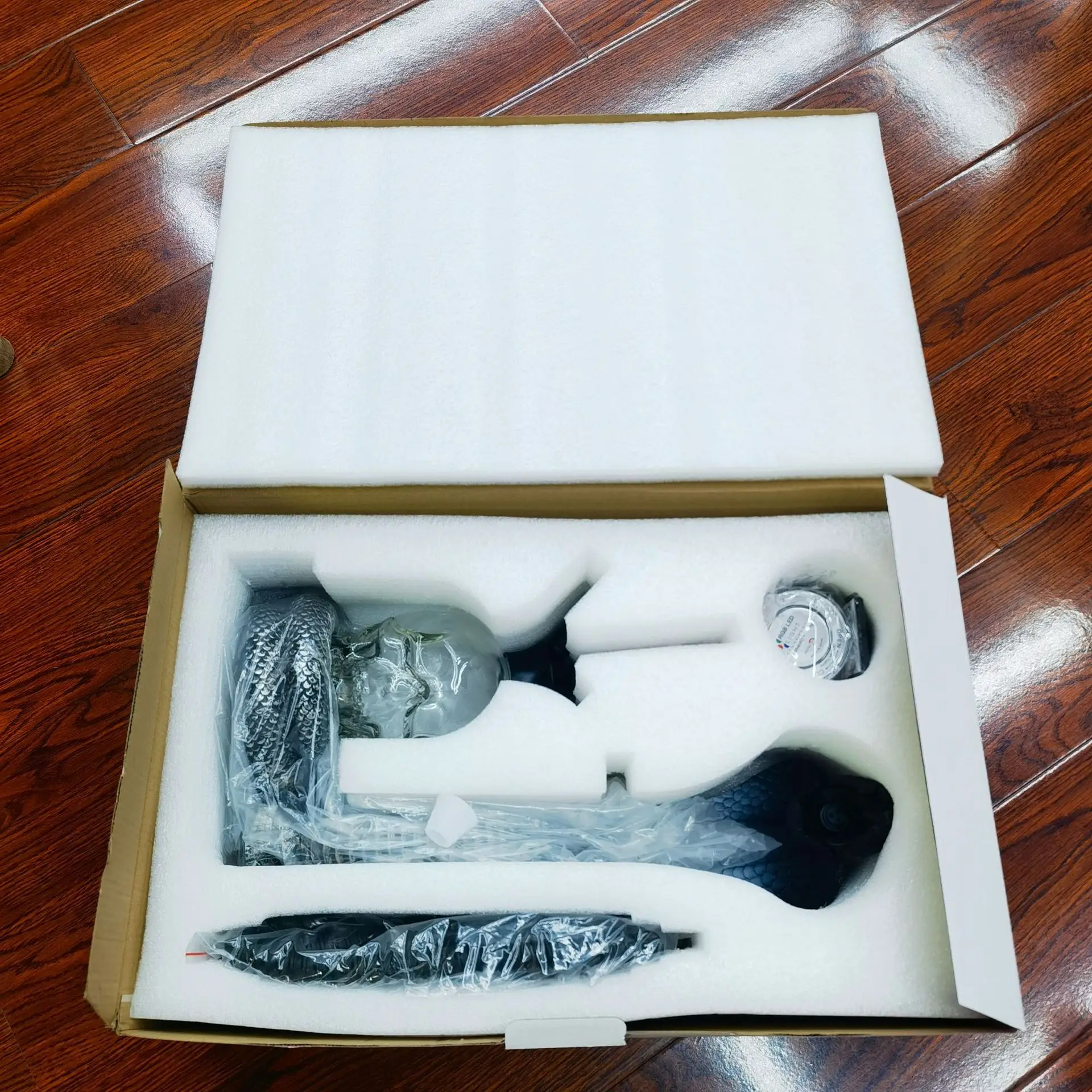 JIEXI 2023 Strong Factory Wholesale Resin Cobra Snake Shape Shisha Hookah with Led Light for bar Person Coffee Shop