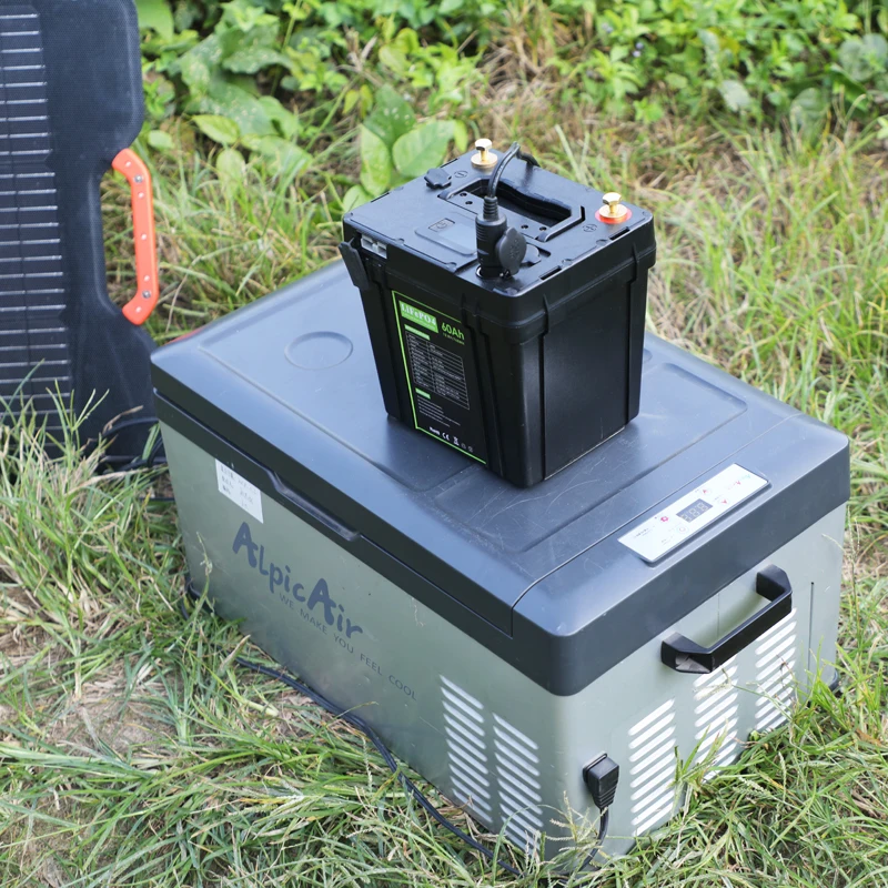 Outdoor Waterproof IP65 12V 100Ah LiFePO4 Battery Packs Solar MPPT Wireless Charging Cigar Lighter Electric Motors Boats 220V