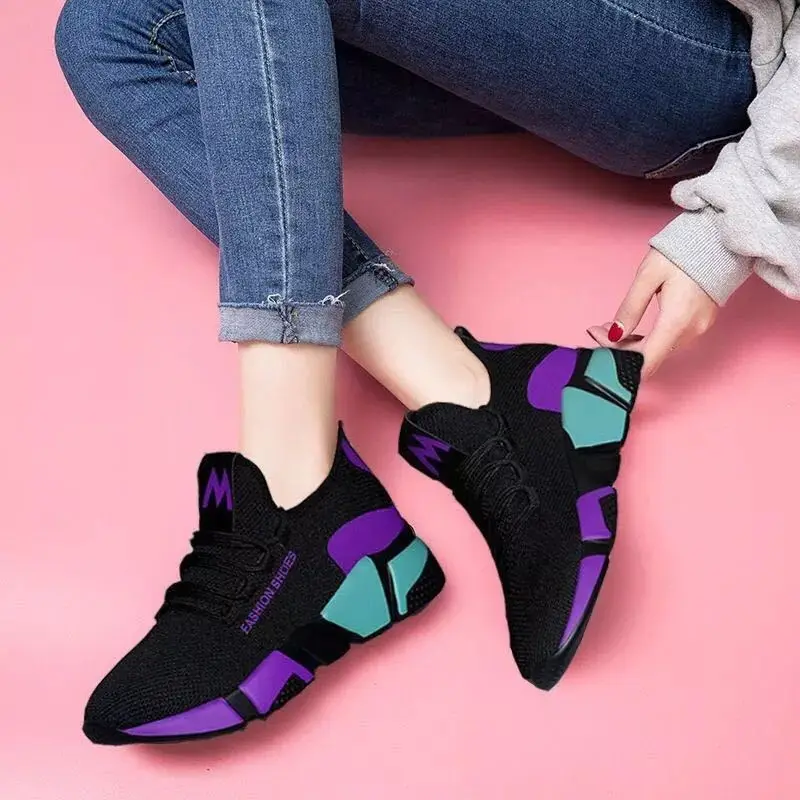 In Stock Factory Woman Cheap Breathable Custom Sock Shoes Walking Sports Shoes Ladies Wedge Sneakers