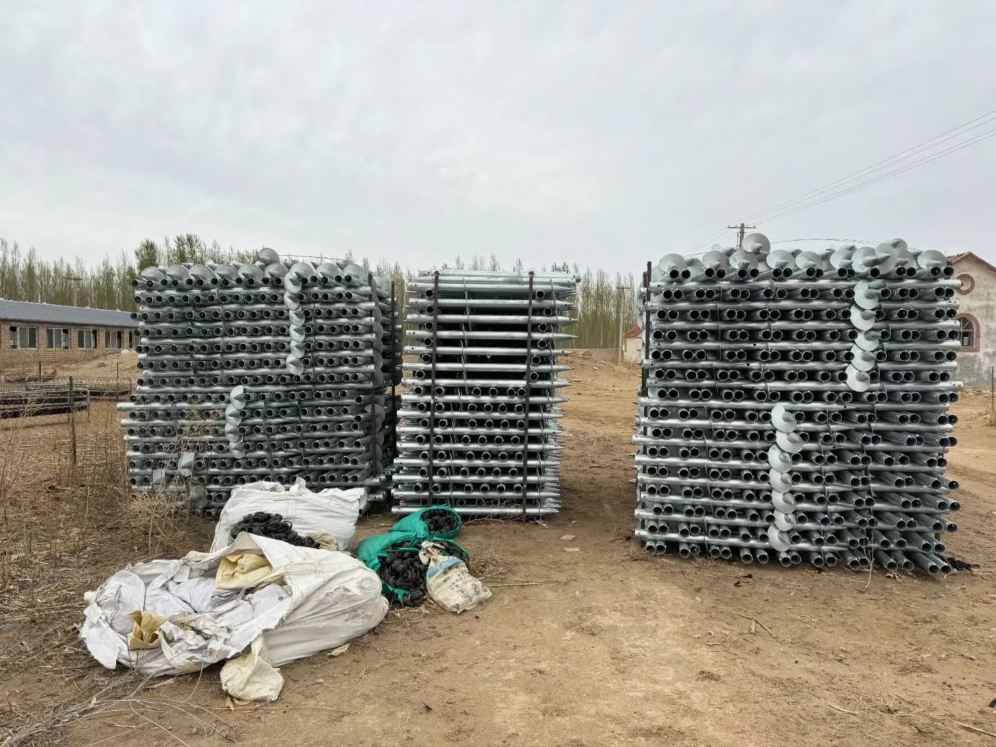 2024 Hot Sale Galvanized Helical Ground Screw Pile Pole Anchor Heavy Duty Expansion Anchor Bolt Price For Wedge Anchor Bolts