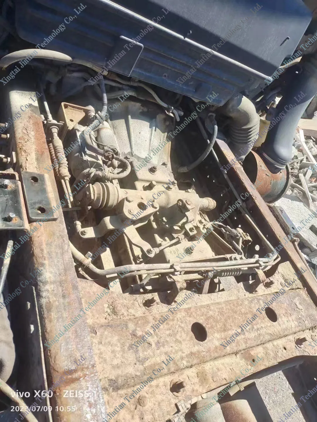 Used ELF Chassis truck diesel engine 4HK1 cargo trucks for sale