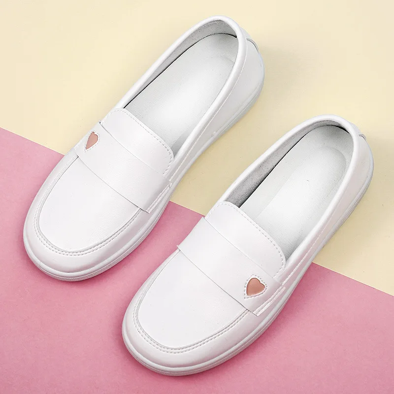 Flat nurse shoes female summer leisure comfortable soft sole small white shoes non-slip breathable medical and nursing special w