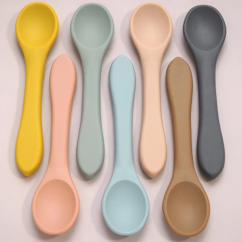 Edible silicone spoon for infant feeding assistance spoon