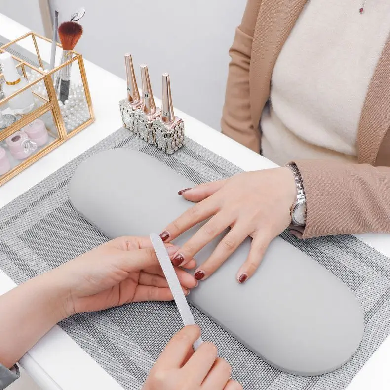 Professional New 2023 Rest Hand Soft Nail Arm Rest Cushion Manicure Nail Hand PU Leather Pillow Nail Armrest for Manicure