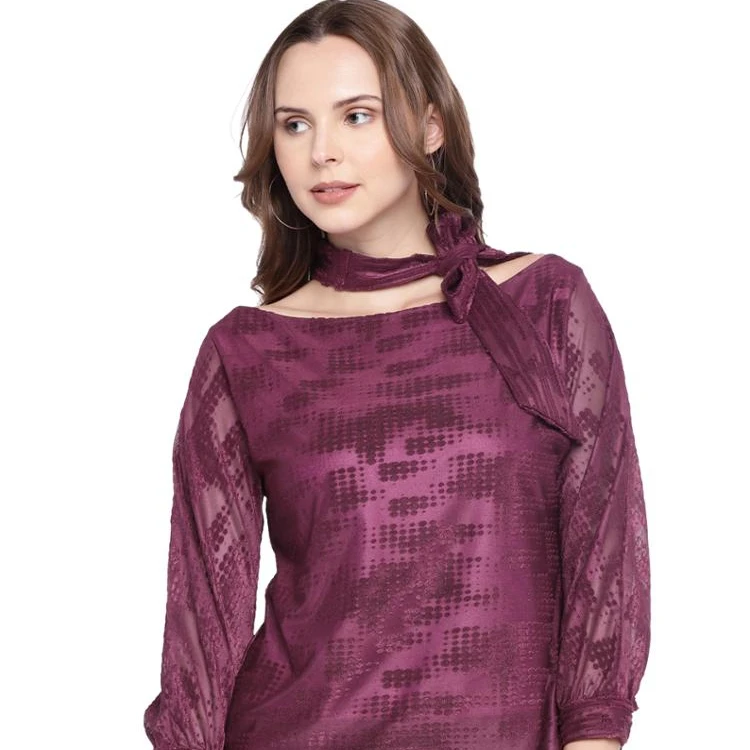 
DESIGNER TOP IN WINE WITH COLLAR AND TIE-CUFFS 