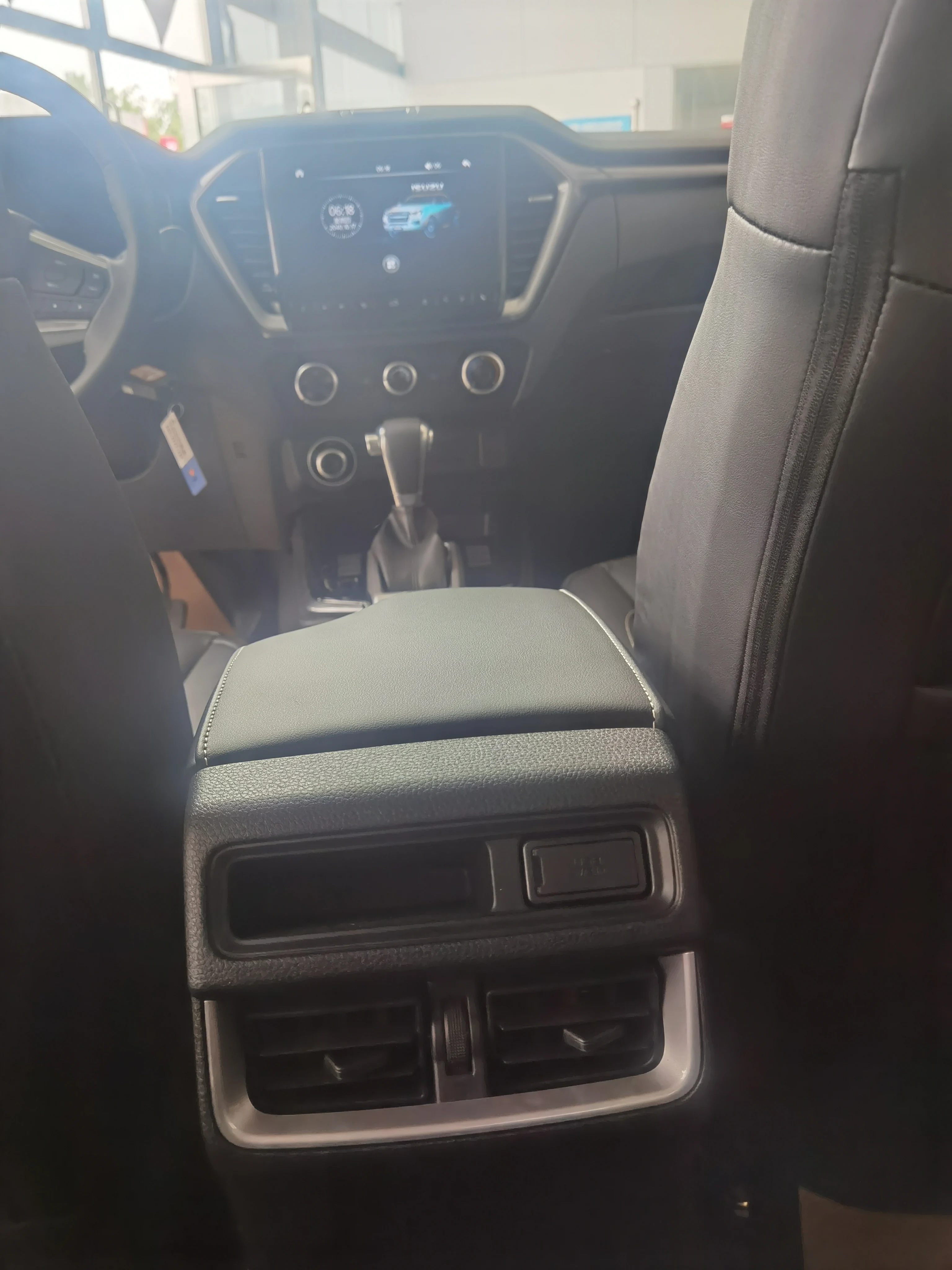 4*2 4*4 ISUZU brand T30 model pickup truck high quality famous brand