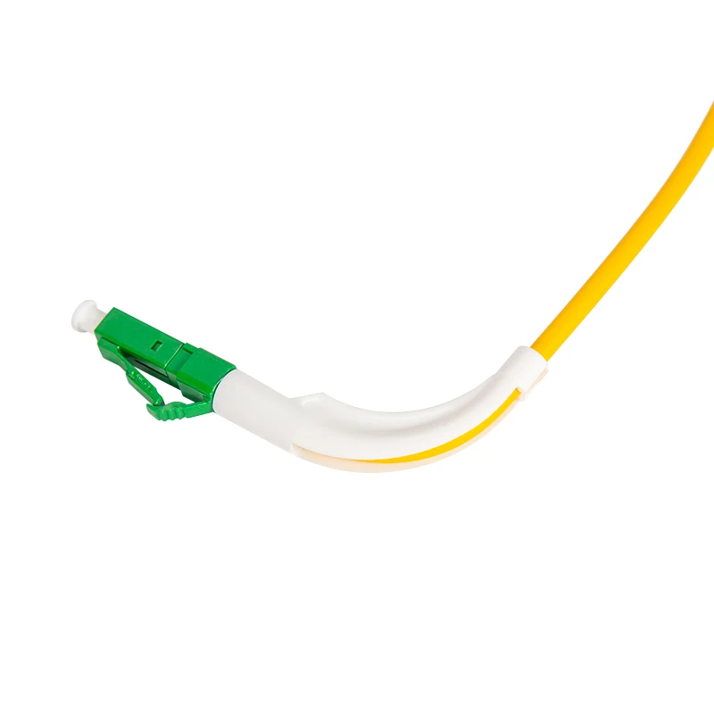 (Angle boot 90 degree   LC/APC to LC/UPC Fibre Patch Cords OD3.0mm Simplex SM G.652D  (LSZH) yellow,3M