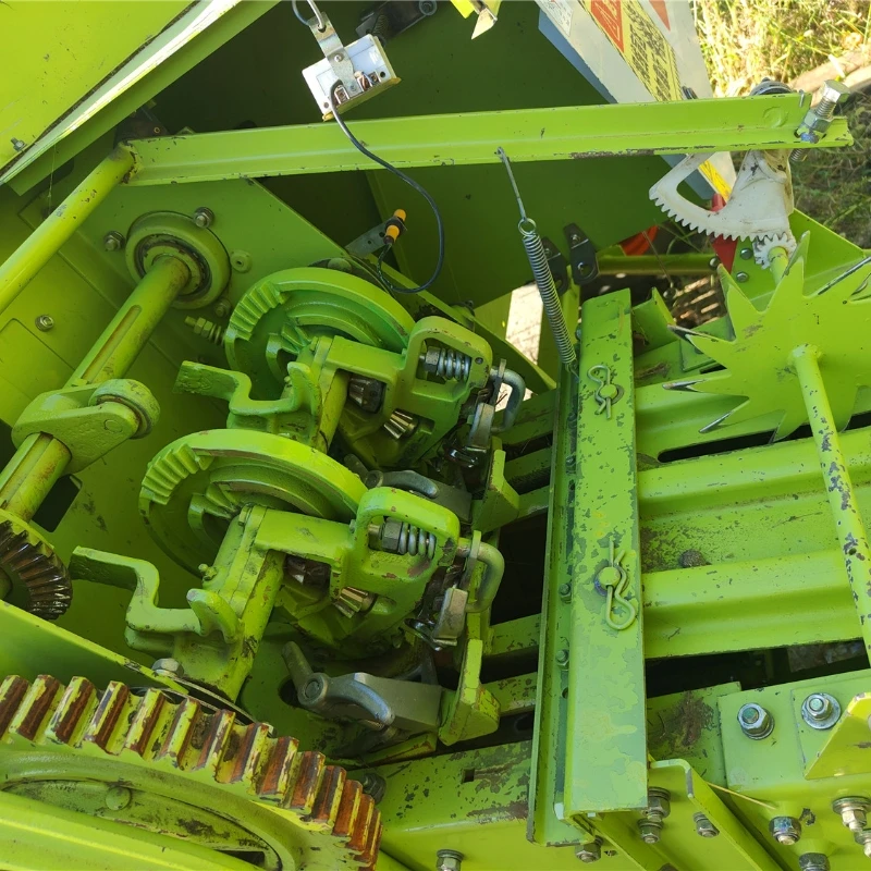 Korea Excellent Condition Claas Markant 65 650 Baler with Bale Package 36*46mm