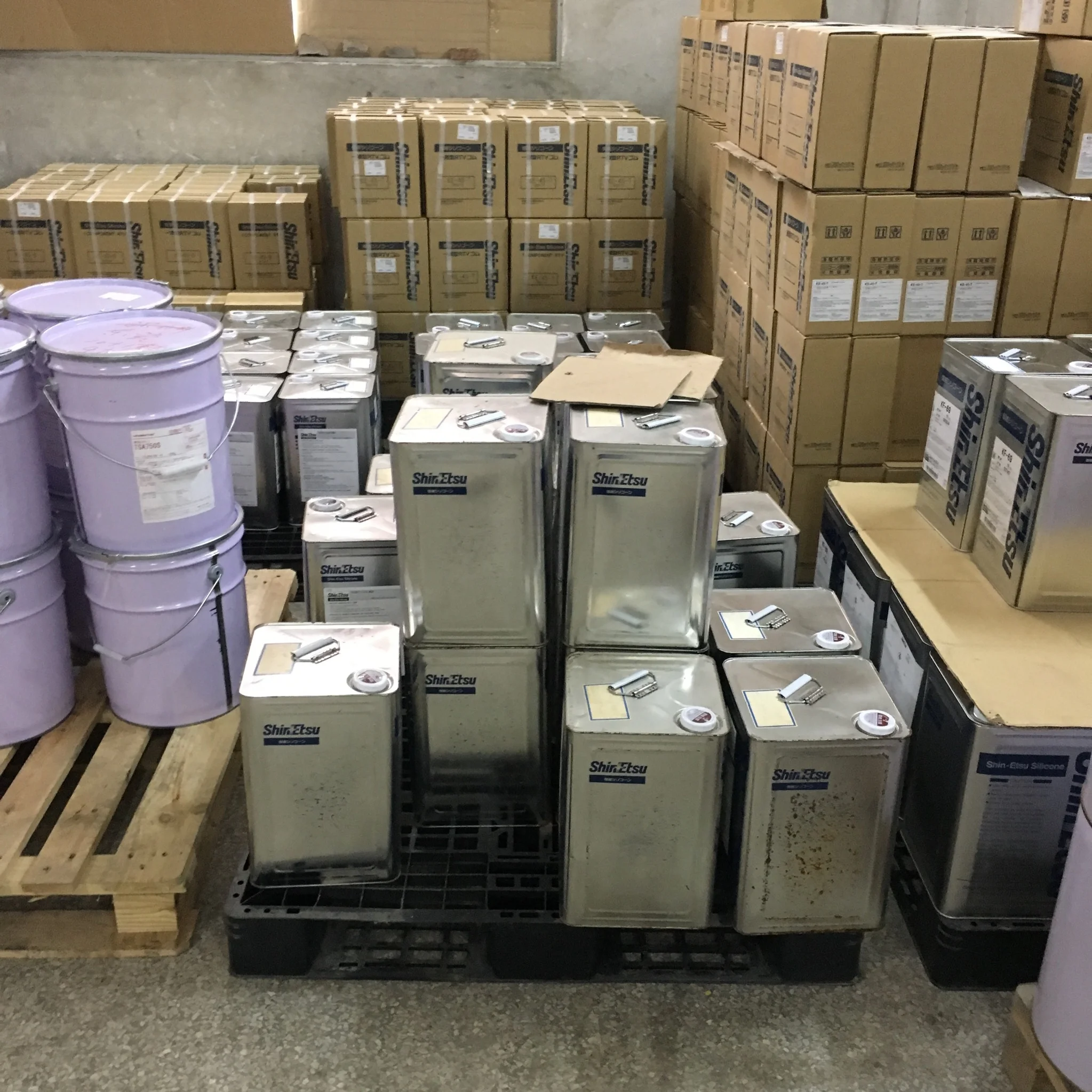 KE-20 Shin Etsu two-component cure silicone rubber used as moldmaking molds in welder molding of synthetic leathers