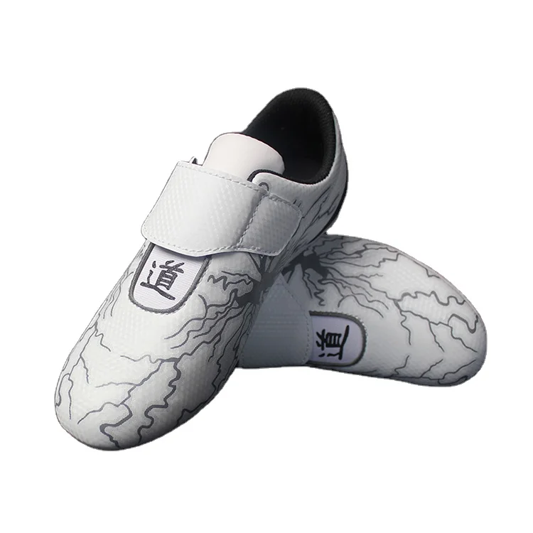 Sample free shipping Taekwondo training equipment Karate shoes sport shoes taekwondo shoes