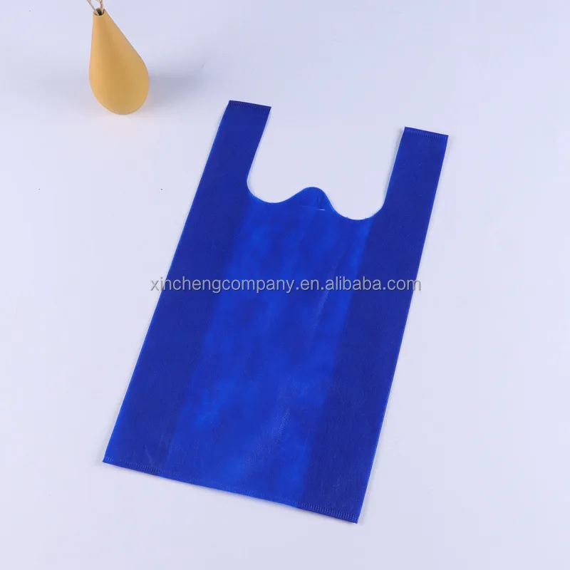 Custom Green Non-Woven T-Shirt Style Vest Handle Tote Bag Eco Reusable W Cut Non Woven T Shirt Shopping Bag Wholesale