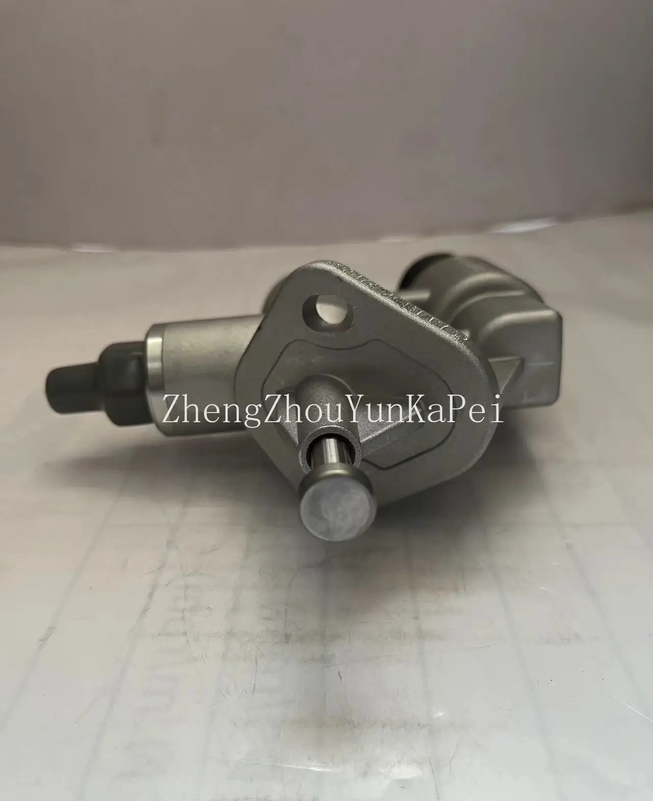 Dongfeng cummins насос перекачки топлива