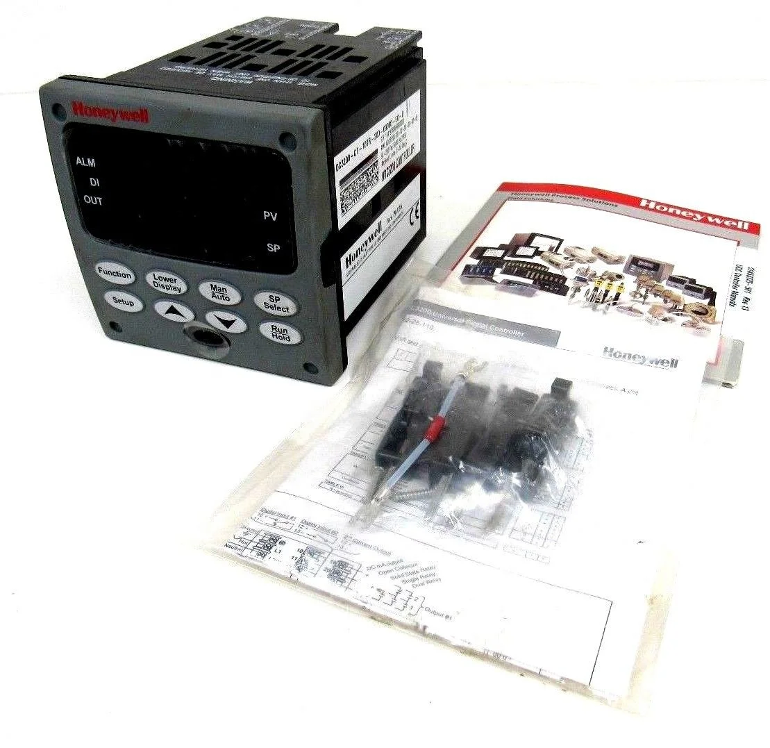 Yamatake honeywell DC3200-CT-100R-200-00000-E0-0 CONTROLLER DC3200CT100R20000000E00