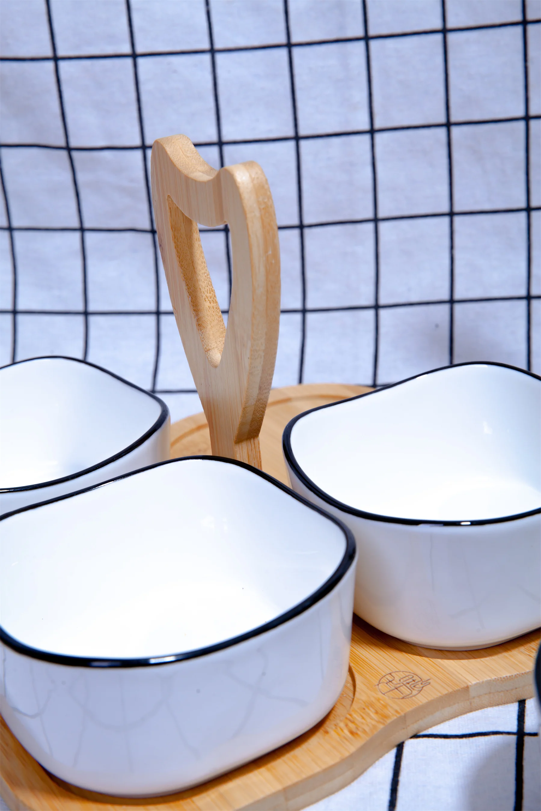 Wholesale Customized Good Quality Party Accessory Service Tray