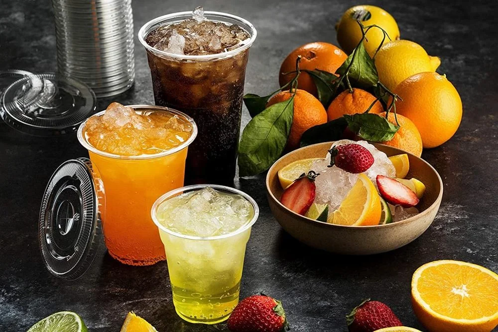 
Plastic Disposable PET Cups with Lids For Cold Drinks Iced Coffee Tea Juices Smoothies Slush Soda Cocktails Beer 