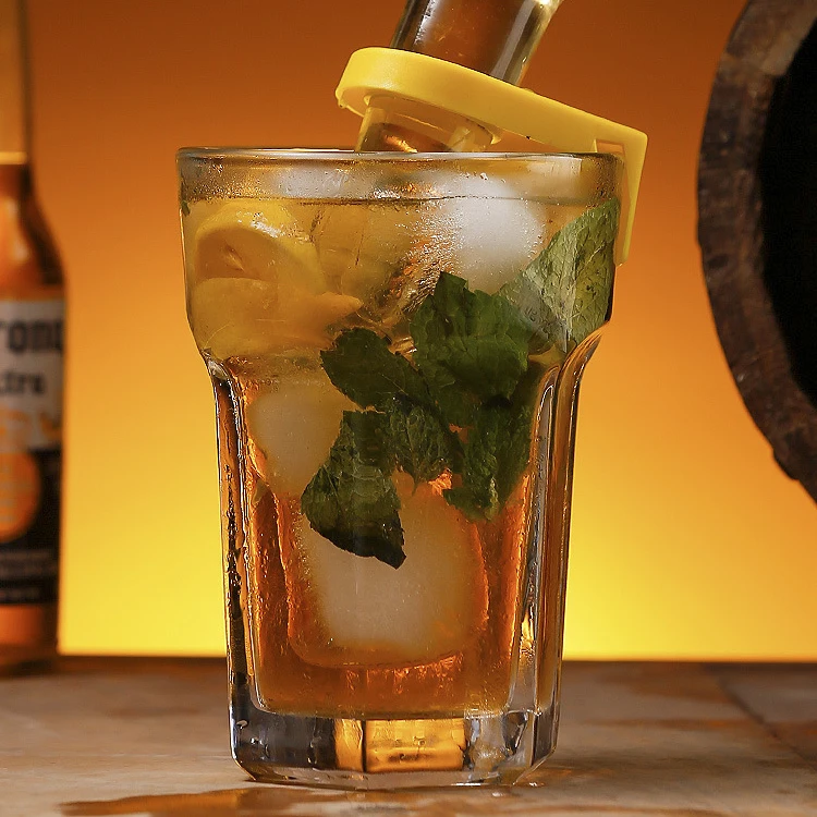 Wholesale Customized 450ML 850ML 1L 2L 4L Size Wine Glass Oversized Mug Glass 4100ml Huge Hoegaarden Beer Glass Belgium