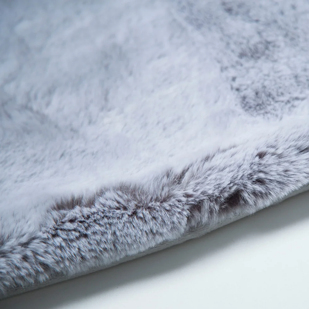 Lightweight Professional Soft Warm Faux Fur Throw Blanket Wearable Fluffy and Plush Home Textiles Blanket
