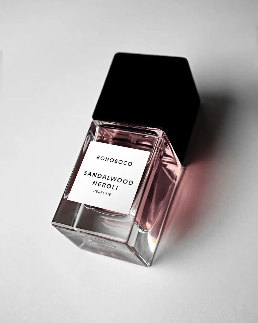 2024 Hot Sale Luxury Square Black Cap Custom 50ML High Quality Square Clear Glass Perfume Bottle with box