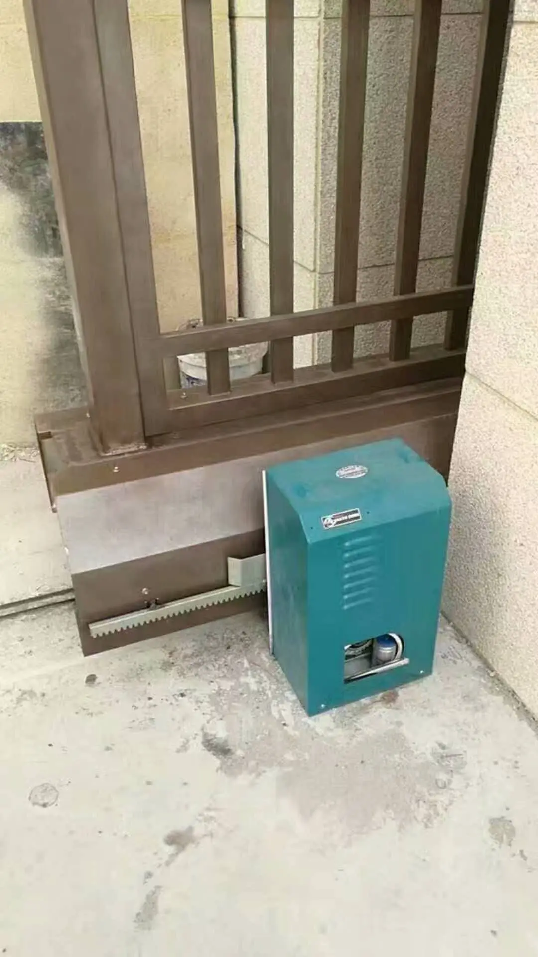 heavy duty 3000KG loading electric sliding gate motors system