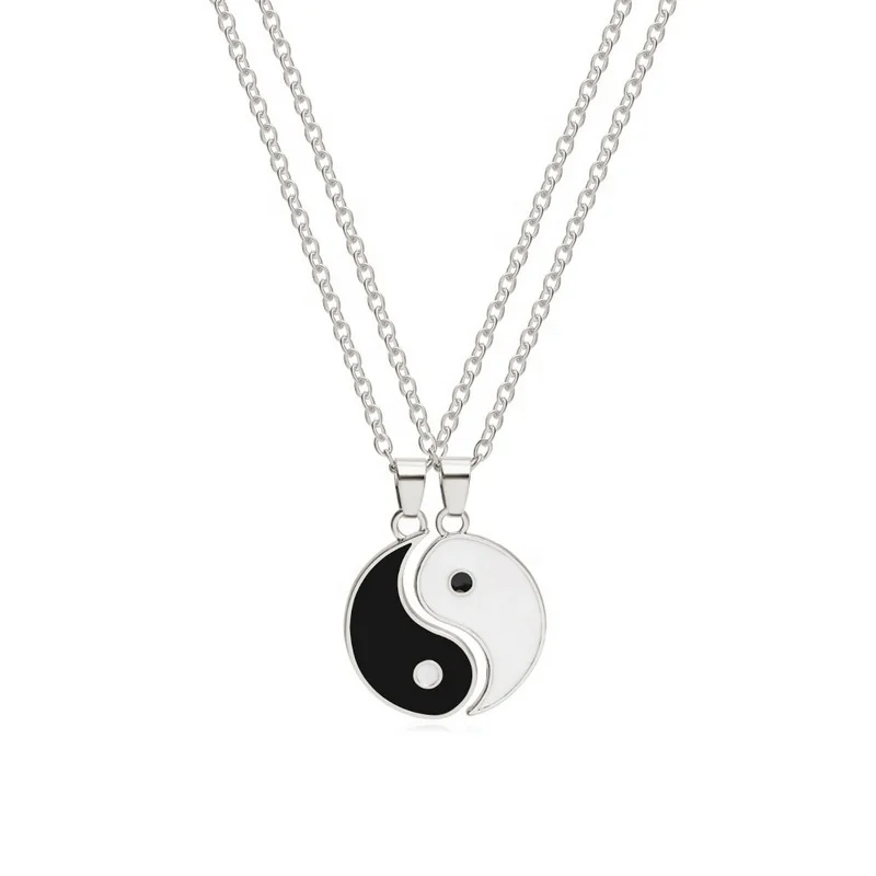 Factory Price Wholesale Men Women Jewelry Gold Plated Yin Yang Spliced Couple Pendant Necklace Bff Necklace For 2
