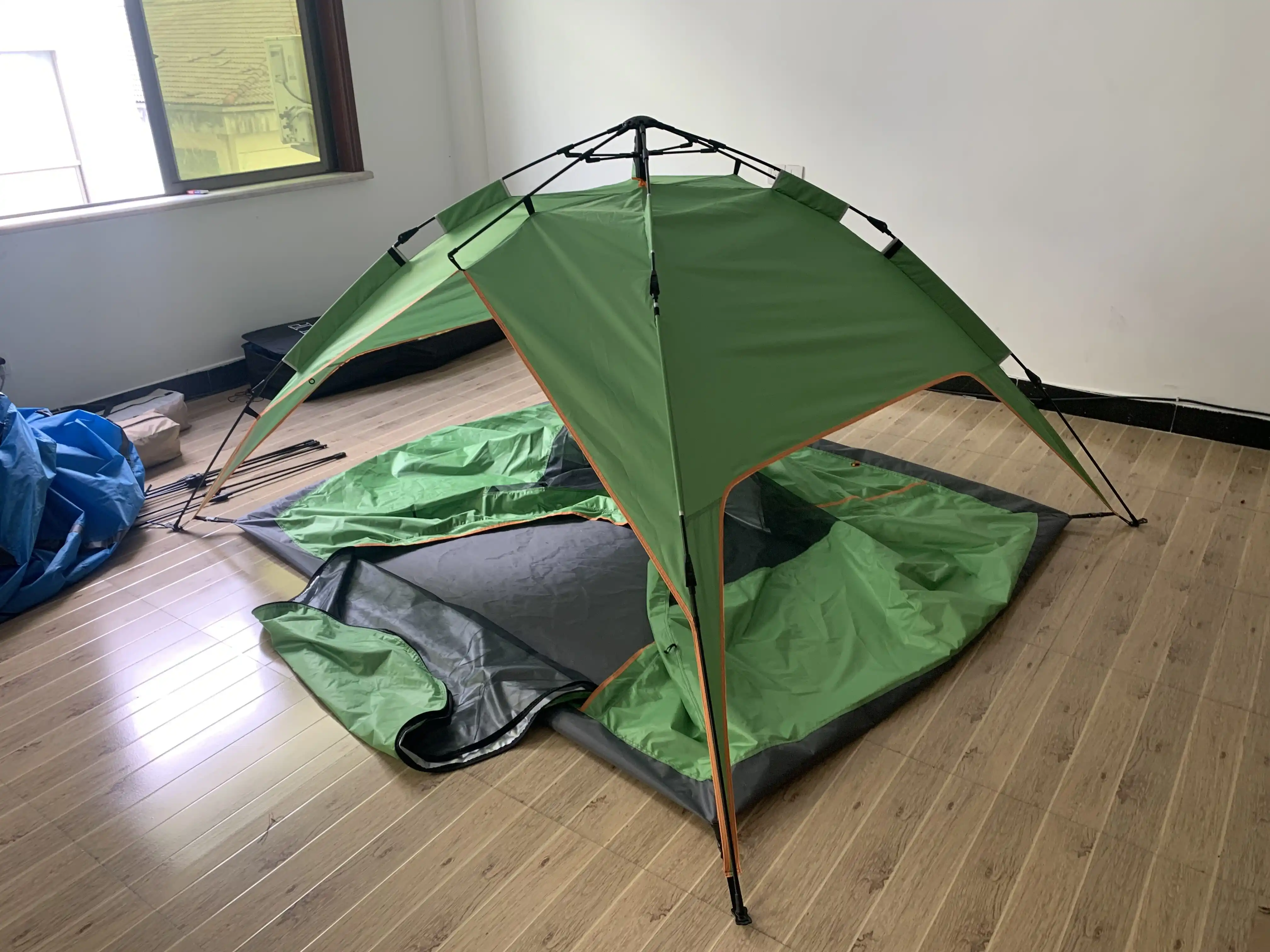 Outdoor Waterproof 1-2 person Hiking Portable Beach Folding Tent Automatic Popup Instant Camping Tent