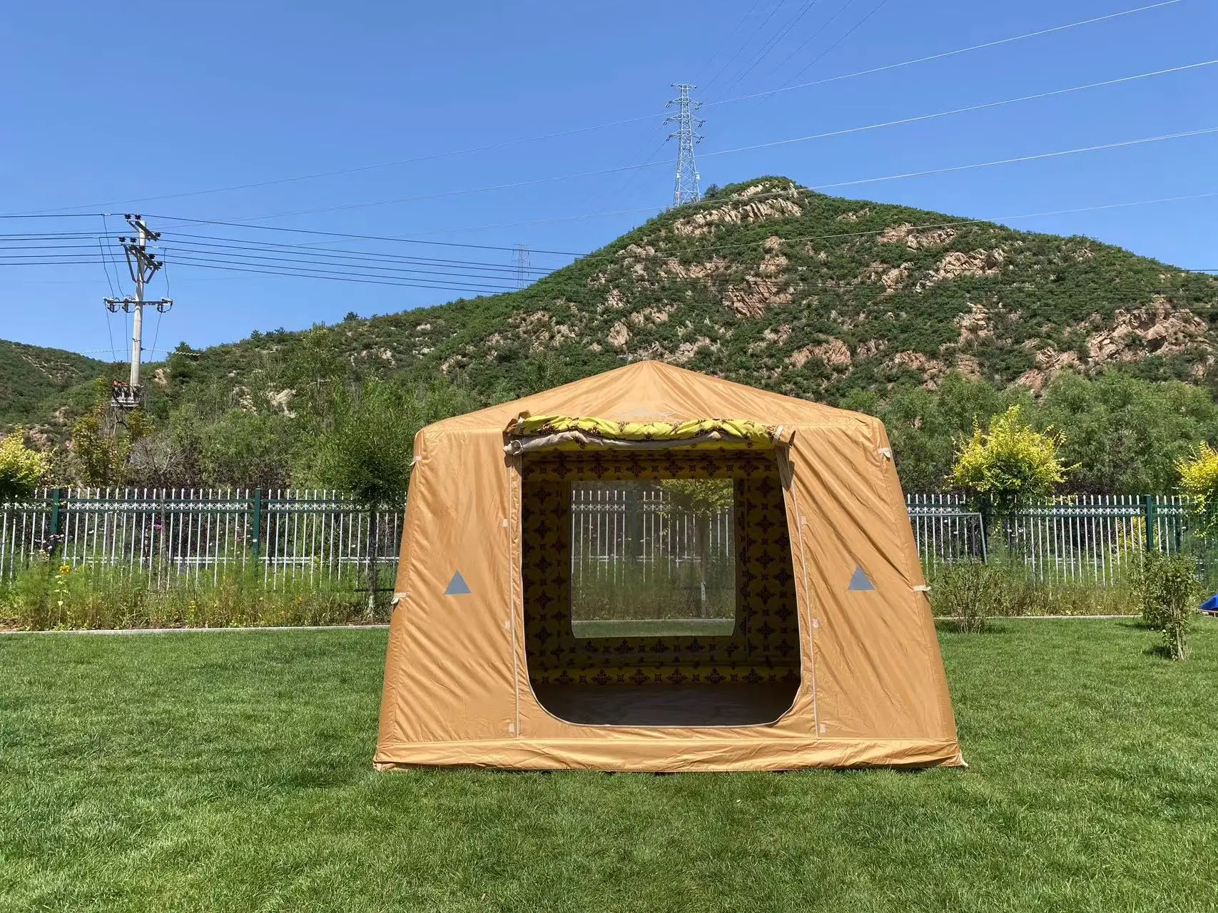 Yatu Best Price Arabian air tent inflatable  outdoor for 6 person inflatable tent outdoor camping on inflatable camping tent