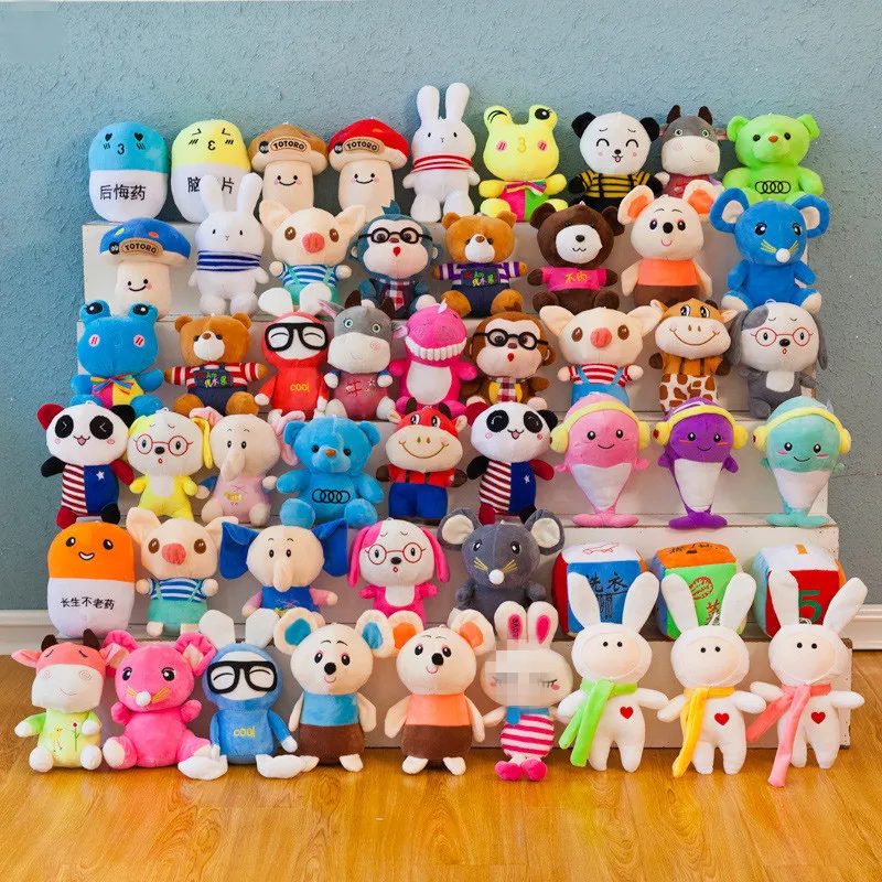Factory Wholesale 20cm Mix Embroidery Stuffed Animal Plush Toy Crane Machine Plushie Doll Vending Claw Machine Plush Toy