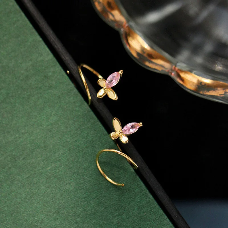 Hot selling sweet ladies jewelry spiral 925 sterling silver hoop pink zircon butterfly earrings