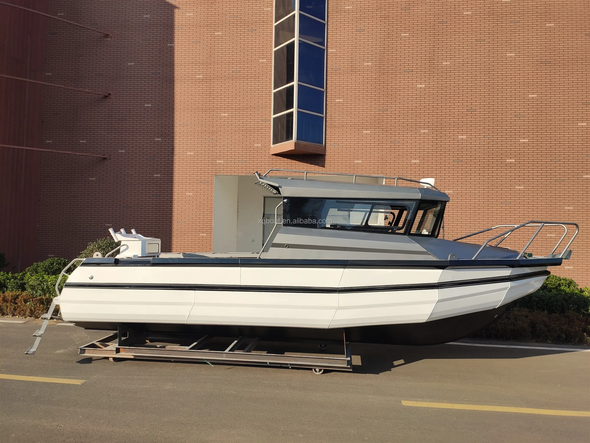 factory supply 7.5m / 25ft large space full cabin boat easy craft aluminum fishing bait boat with CE certification