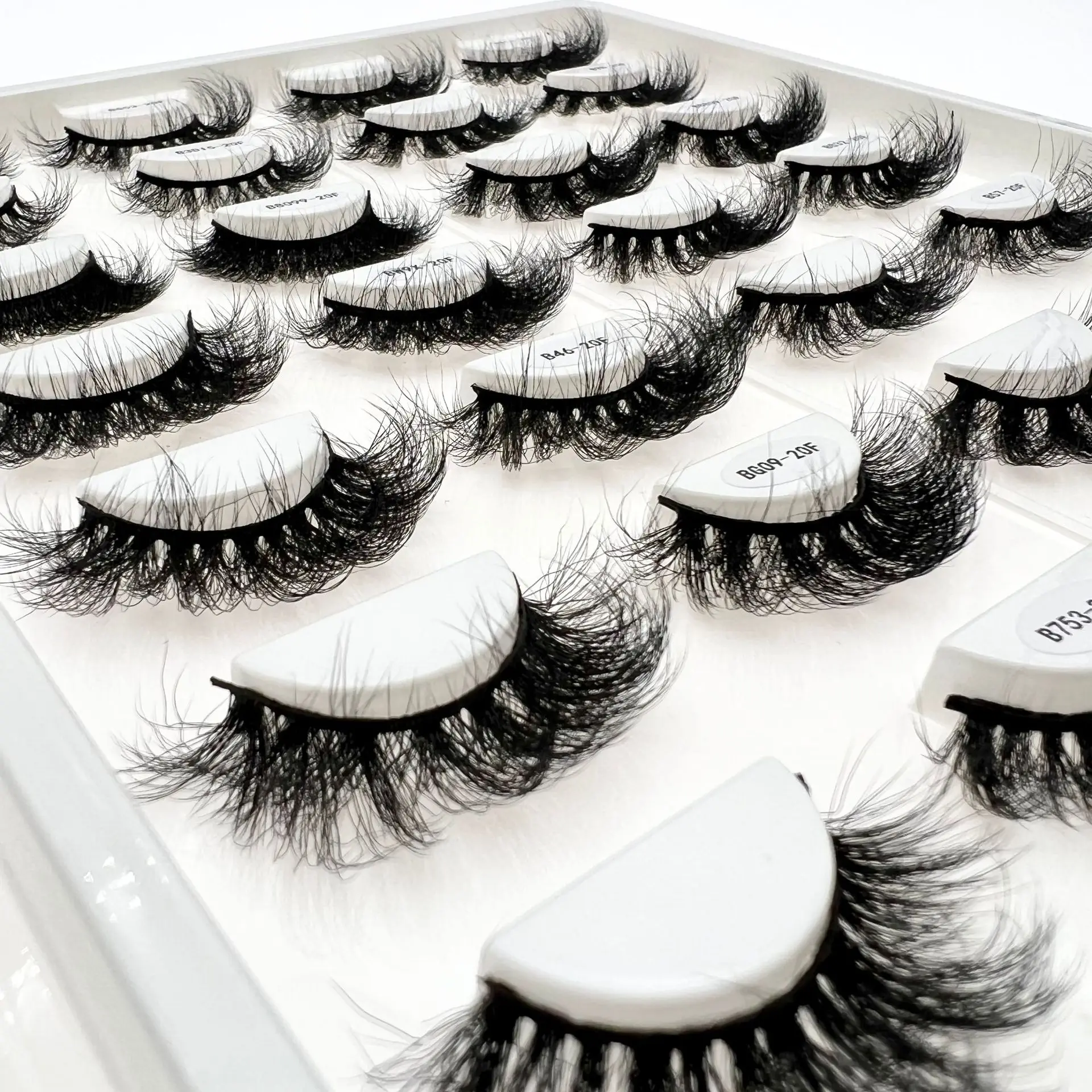 Free sample private label lashes3d wholesale vendor 20mm faux mink eye lashes 0.05 cc 8mm-25mm fluffy mink lash trays wholesale
