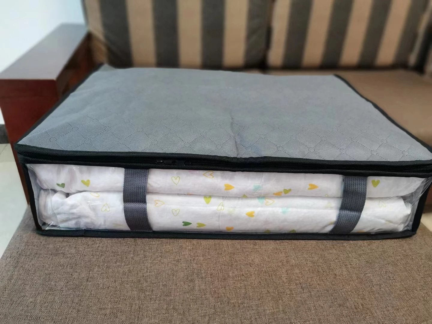 Foldable Under Bed Bags Large Waterproof Storage Boxes Thick Breathable Closet Organizer Storage Bags Zippered Organizer