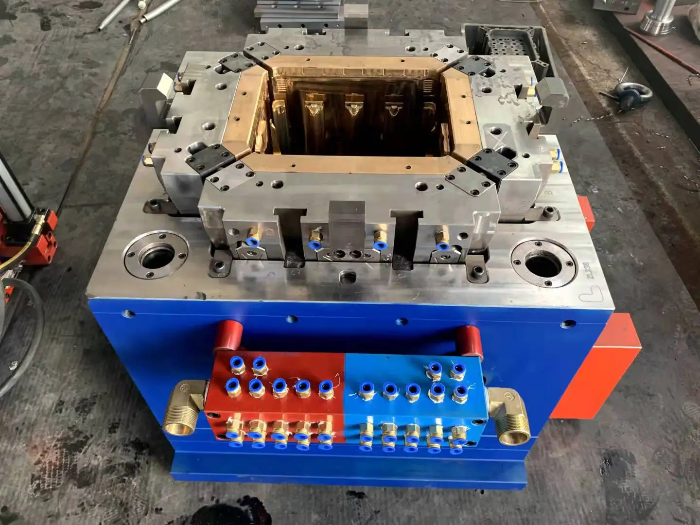 High quality plastic Injection Vegetable/Fruit crate mould/ plastic injection beer box mold