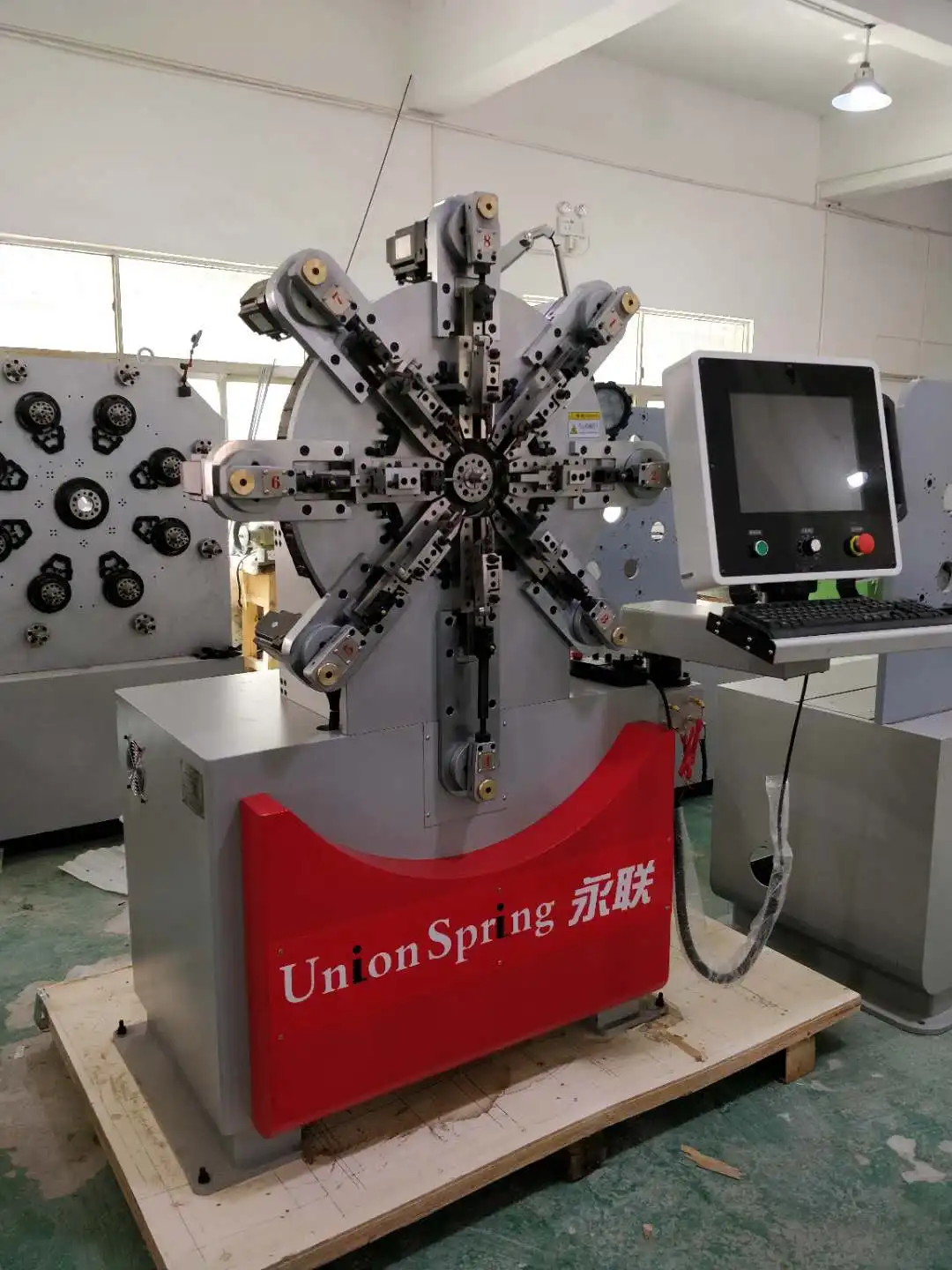 CNC 10 оси Camless спиральная формовочная машина может произвести много видов; Сезон