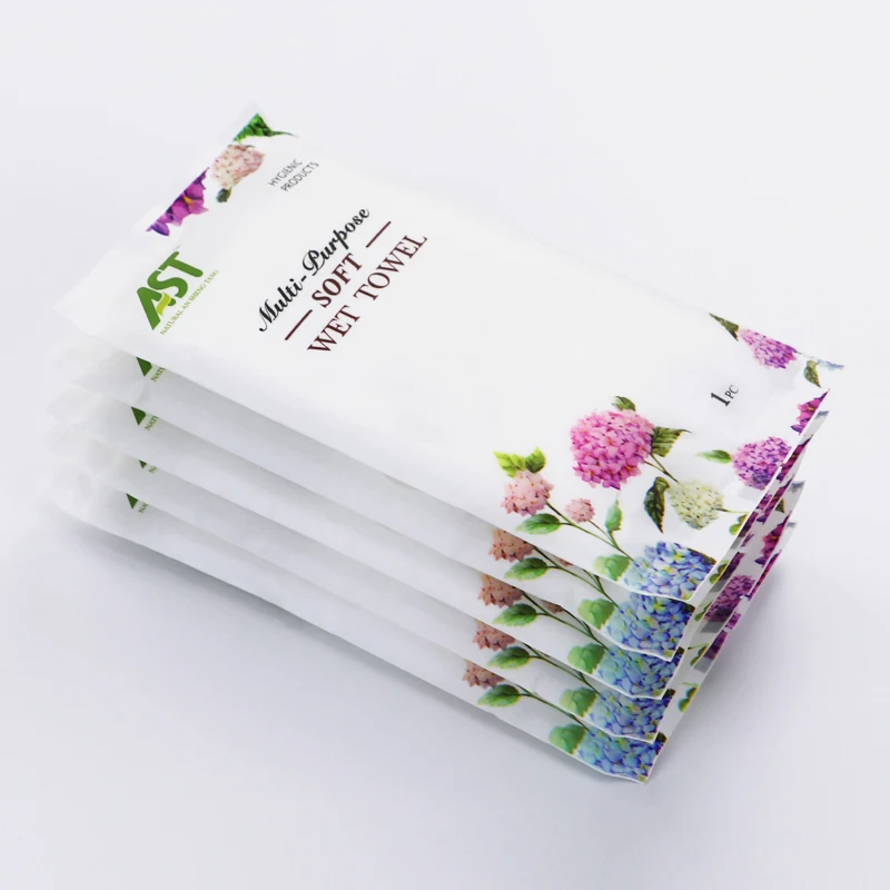 Disposable microfiber wet towel for hotel Private Label OEM Individual Wrapped Refreshing oshibori towel